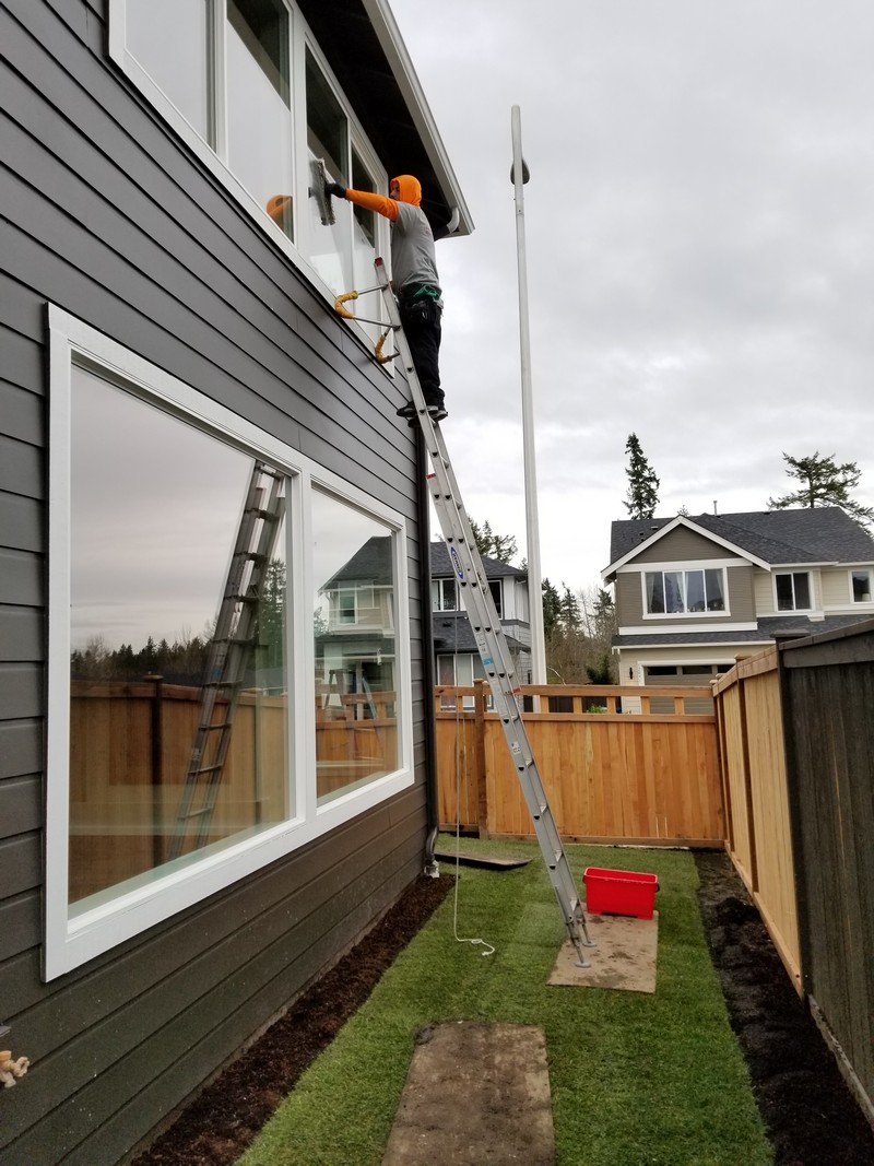 Window-Cleaning-Services-Auburn-WA